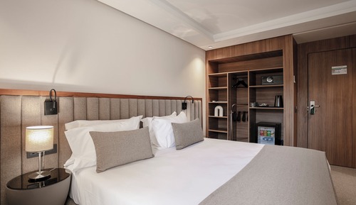 Habitación clásica, balcón