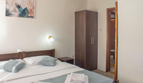 Habitación con 1 cama doble o 2 individuales