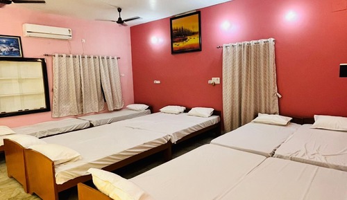 Deluxe Room, Multiple Beds