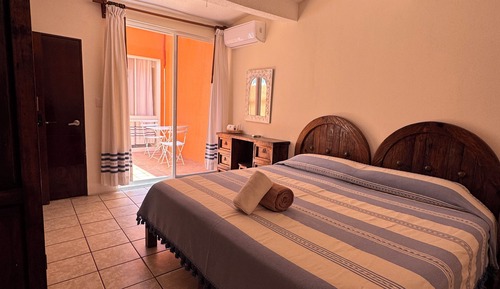 Standard Double or Twin Room, Patio, Garden View