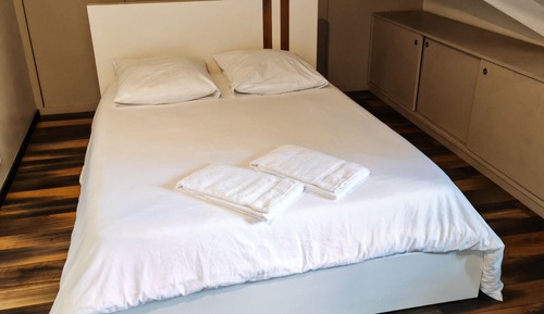 Apartamento de diseño, balcón (APPARTEMENT MONSIEUR DE MAUPERCHE)