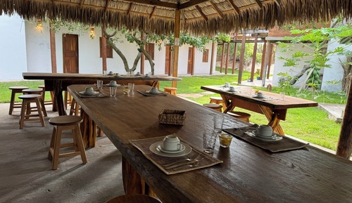 Habitación triple económica, vistas al patio