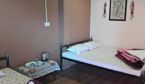 Triple Room, Mountain View