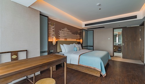 Luxury Double Room, City View