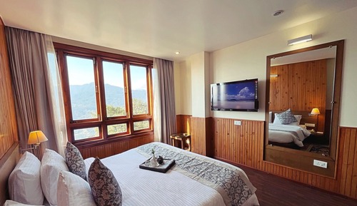 Family Triple Room, Mountain View