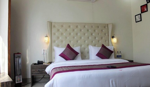 Habitación familiar, balcón, vistas a la ciudad