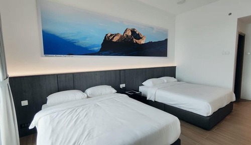 Apartamento familiar, balcón, vistas al mar