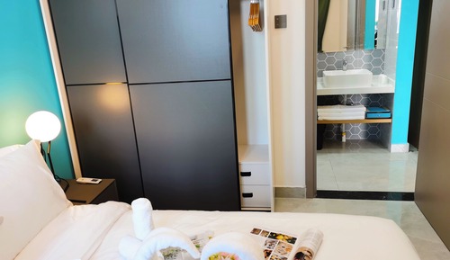 Suite estudio familiar, balcón, vistas a la montaña