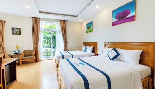 Habitación familiar, balcón