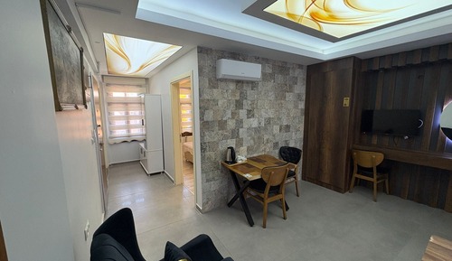 Family Suite, City View