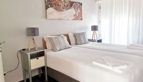 Apartamento, 2 habitaciones, balcón, vistas al mar