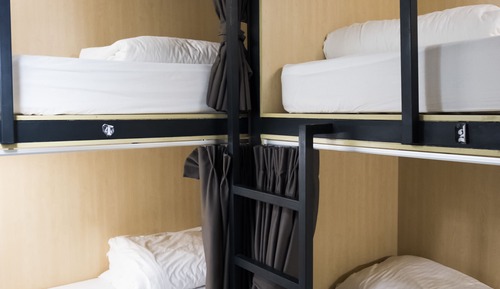 Deluxe 4-Bed Mixed Dorm