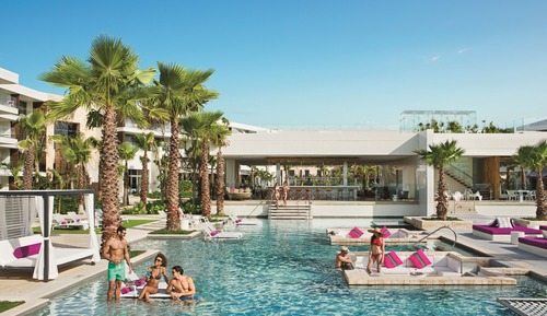 Xhale Club Junior Suite Ocean Front King