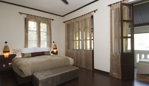 Habitación Deluxe doble, planta baja (Garden View Deluxe Queen)