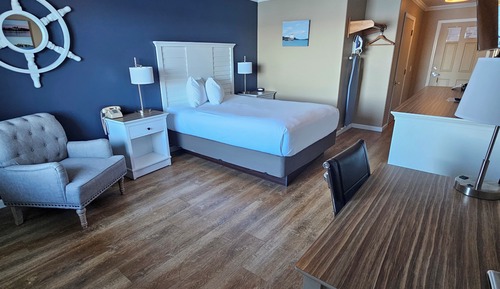 Habitación, 1 cama de matrimonio, vistas al río (Sunset Harbor, Accessible)