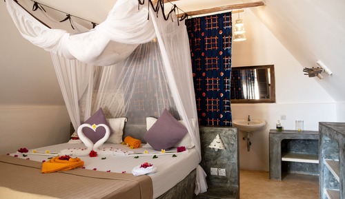 Bungalow estándar, 1 cama de matrimonio grande, vistas a la piscina