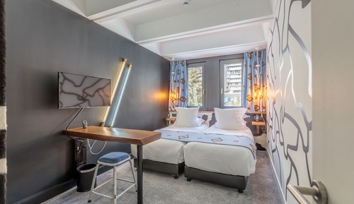 Suite familiar
