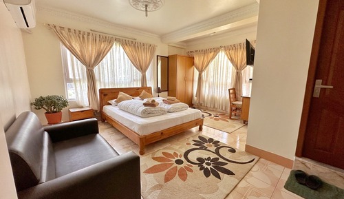 Superior Room with Balcony and Garden View