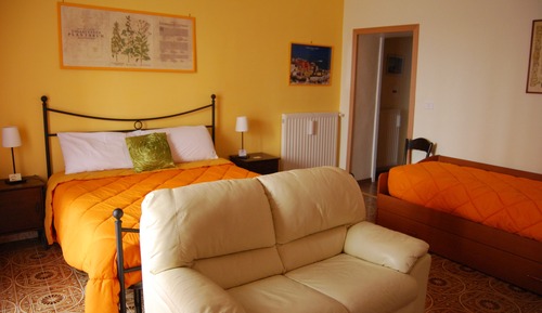 Habitación Confort, 1 cama de matrimonio, vistas a la ciudad