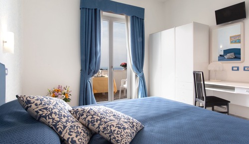 Habitación doble, balcón, vistas al mar