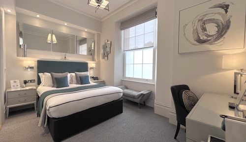 Habitación doble superior, baño privado (Ground Floor Room)