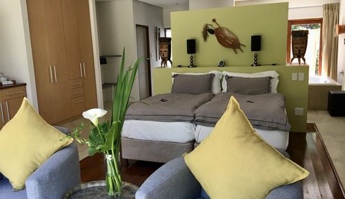 Suite de lujo, en la zona del jardín