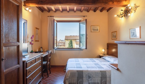 Habitación doble, vistas a la ciudad