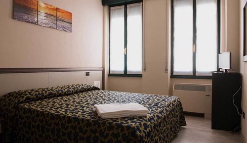 Habitación con 1 cama doble o 2 individuales