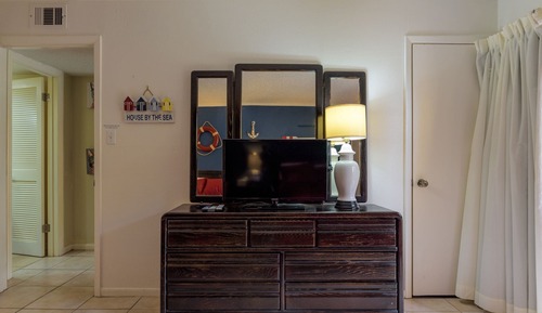 Apartamento superior, 1 habitación, vistas a la piscina, junto a la piscina