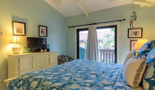Apartamento estándar, 1 cama de matrimonio grande con sofá cama, balcón, vistas a la piscina