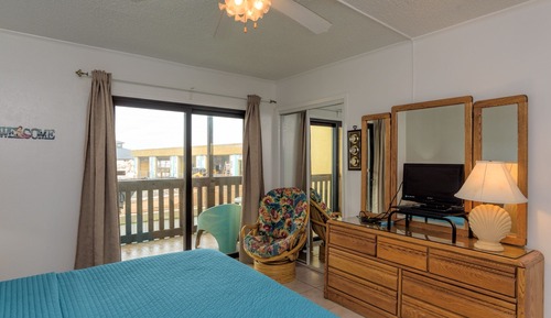 Apartamento superior, 1 cama de matrimonio grande con sofá cama, balcón, vistas parciales al mar