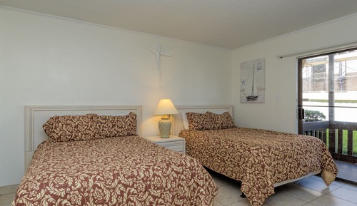 Apartamento básico, 2 camas dobles, vistas al complejo turístico, junto a la playa