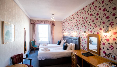 Habitación estándar con 2 camas individuales