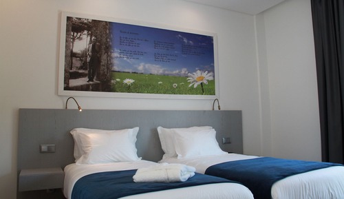 Habitación superior con 2 camas individuales