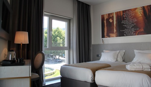 Habitación con 2 camas individuales