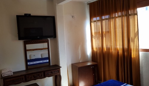 Habitación 1 cama Matrimonial