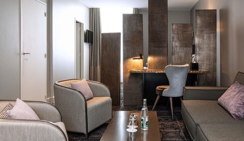 Suite junior, en edificio anexo