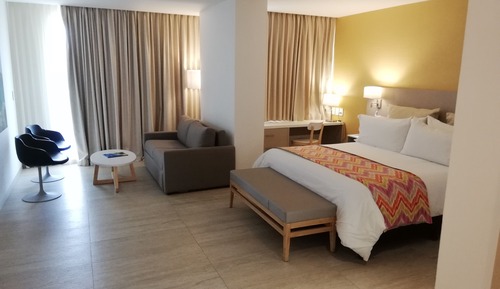 Habitación Deluxe, 1 cama de matrimonio con sofá cama