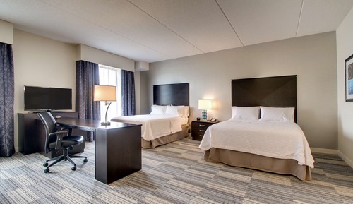 Estudio, 2 camas de matrimonio