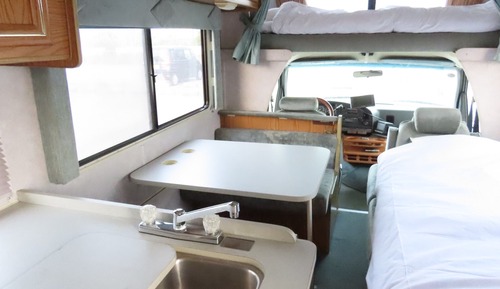 Habitación con 2 camas individuales, no fumadores, baño compartido (Mobile Camping Car)