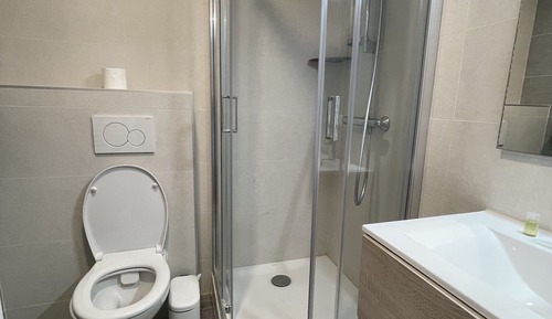 Habitación Confort doble, baño privado
