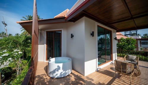 Superior Garden view