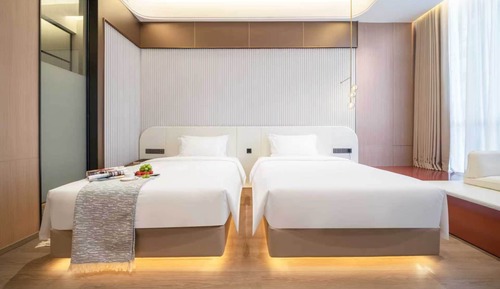 Habitación básica con 2 camas individuales