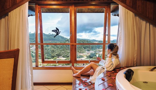 SUPREME ORIENTAL SUITE