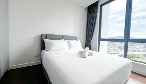 Apartamento superior, 2 habitaciones, balcón, vistas a la ciudad