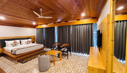 Anand Kutir (Cottage with Veranda)