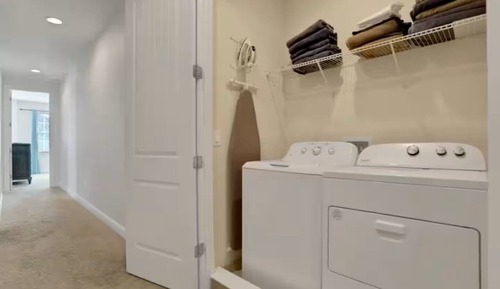 House (Multiple Bedrooms)