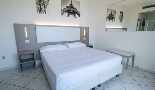 Habitación Confort doble, balcón