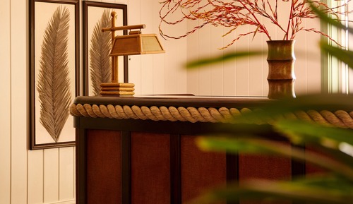 Casa, varias camas, acceso a la piscina, vistas al mar (Brett's Home)