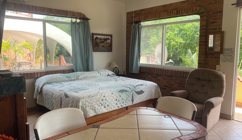 Coral Esmeralda - Studio Suite